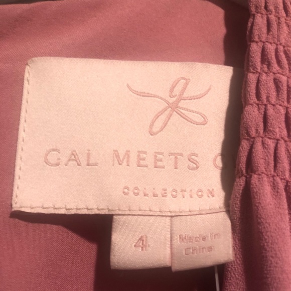 SOLD Gal Meets Glam Gabriella - Picture 3 of 4